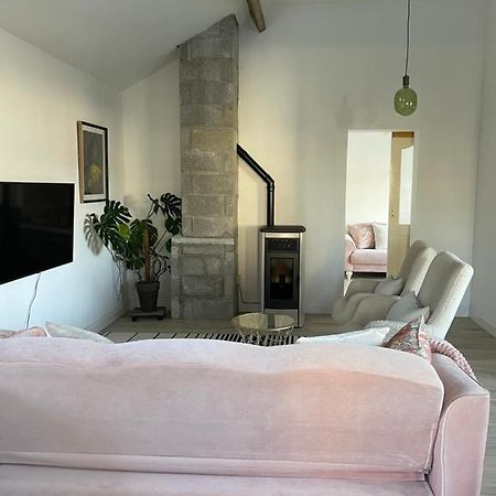Cosy Apartment With Fire Stove 阿斯隆 外观 照片