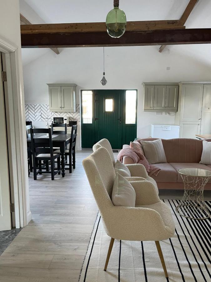 Cosy Apartment With Fire Stove 阿斯隆 外观 照片