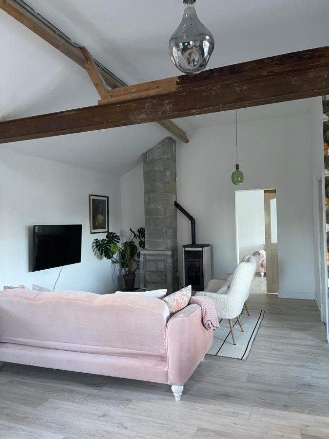 Cosy Apartment With Fire Stove 阿斯隆 外观 照片